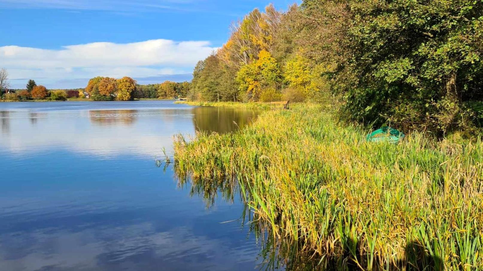 Osrodek Nad Jeziorem - Radew Rosnowo Buitenkant foto