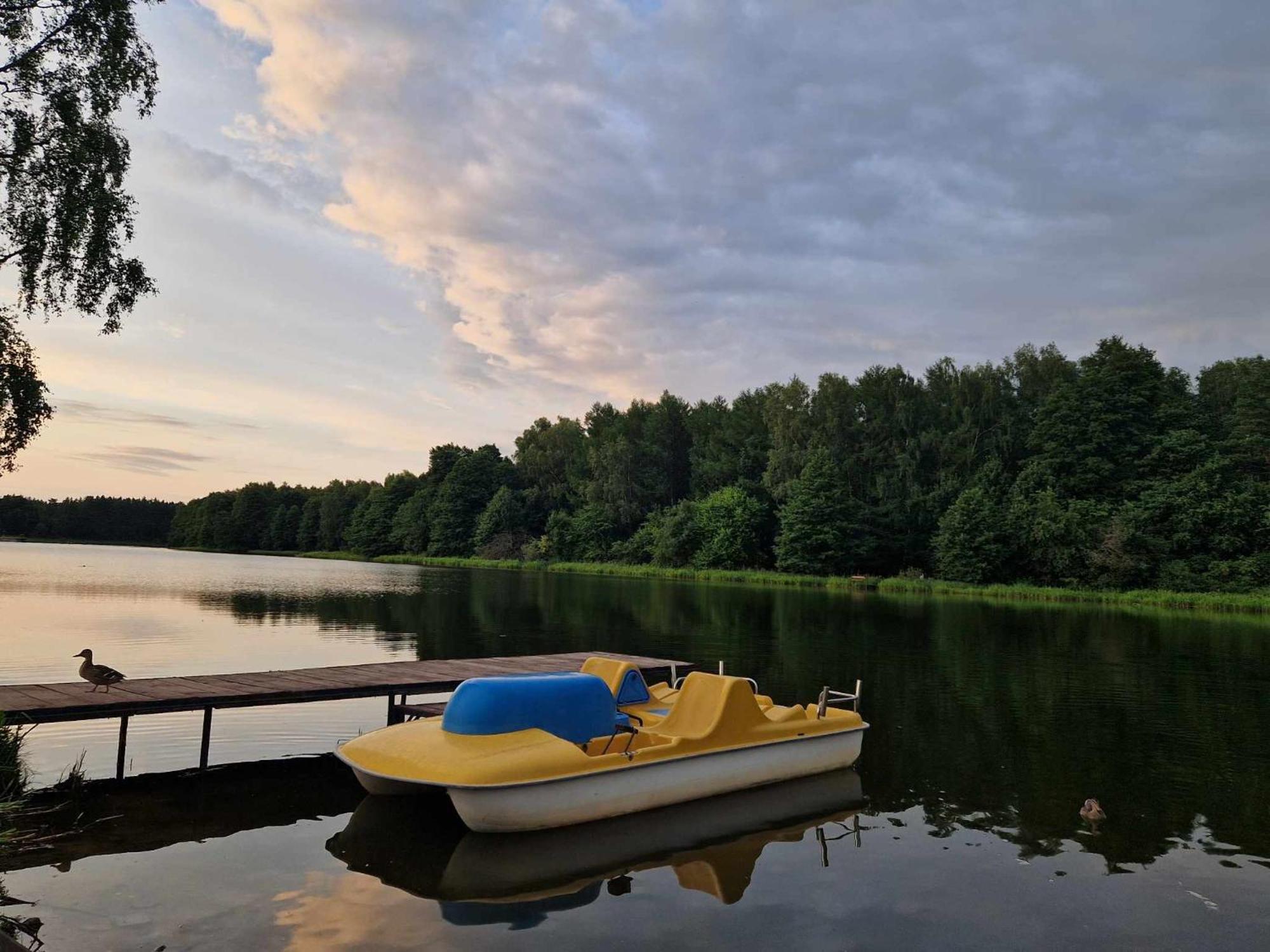 Osrodek Nad Jeziorem - Radew Rosnowo Buitenkant foto