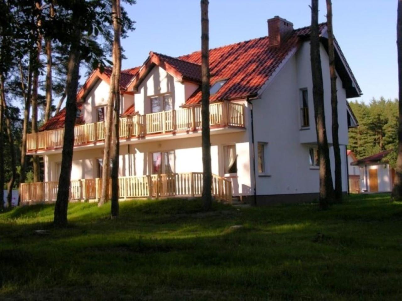 Osrodek Nad Jeziorem - Radew Rosnowo Buitenkant foto