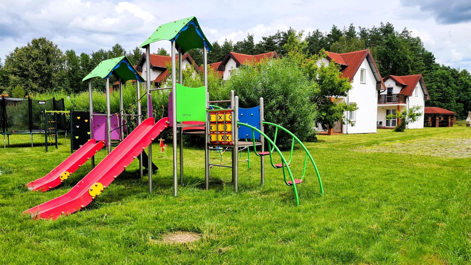 Osrodek Nad Jeziorem - Radew Rosnowo Buitenkant foto