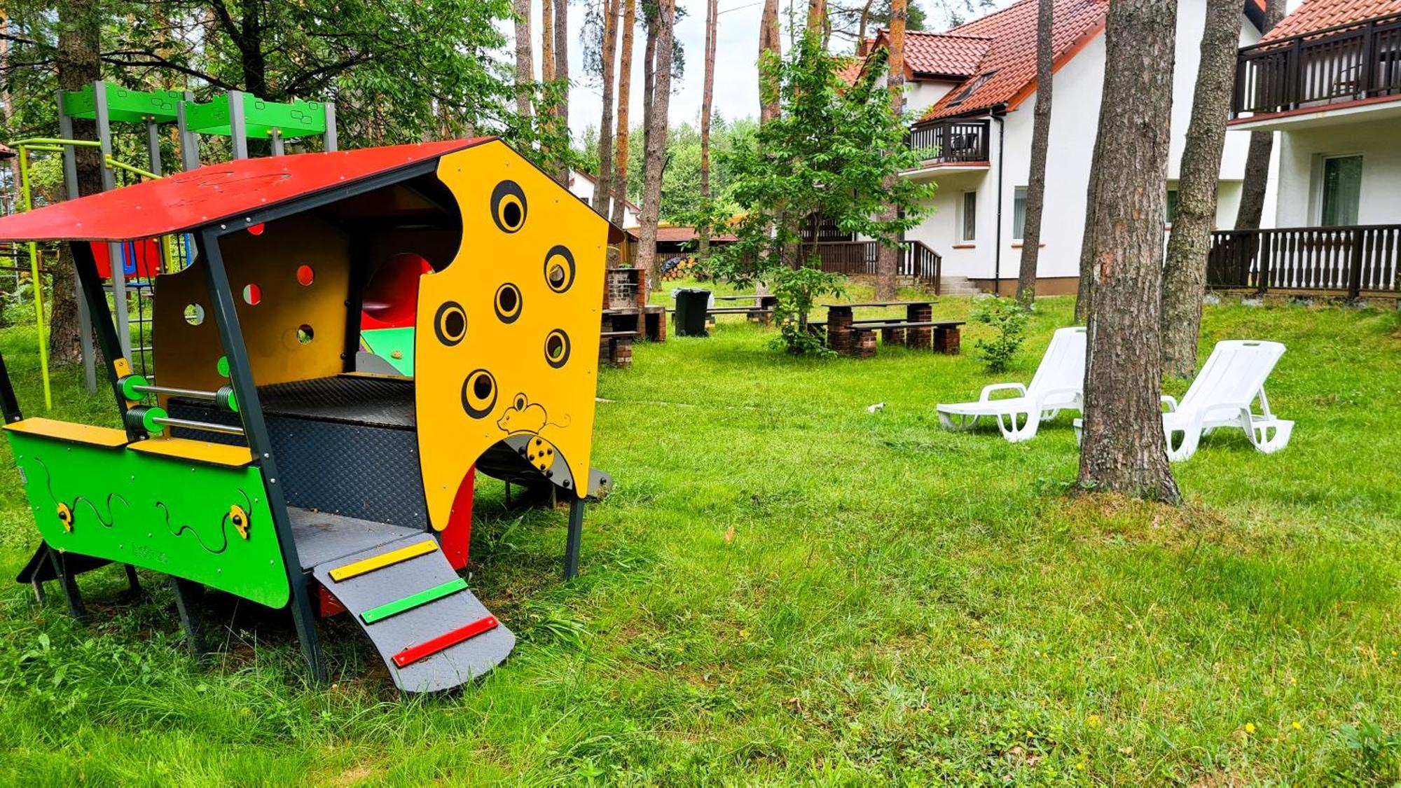 Osrodek Nad Jeziorem - Radew Rosnowo Buitenkant foto